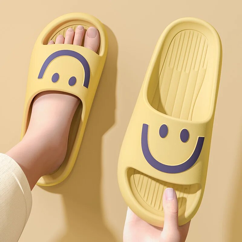 Women'S Shoes For Flat Feet - Smiley Face Cloud Slippers Dames Heren