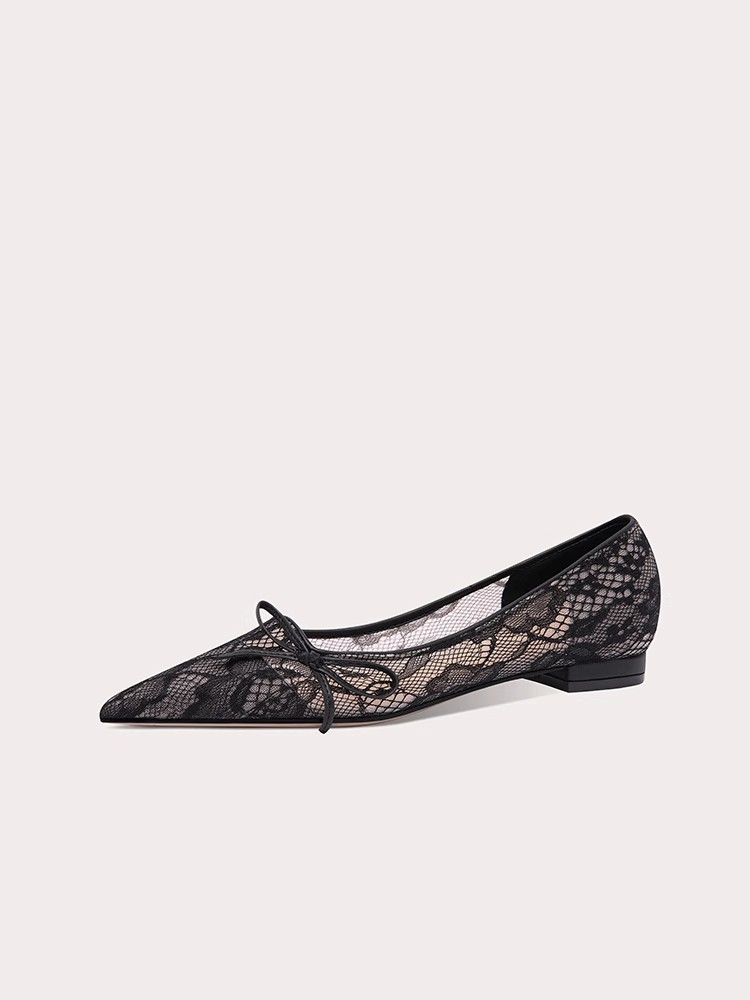 Platte naaldhakken lente en zo - Wide Fit Heels recensie en prijs