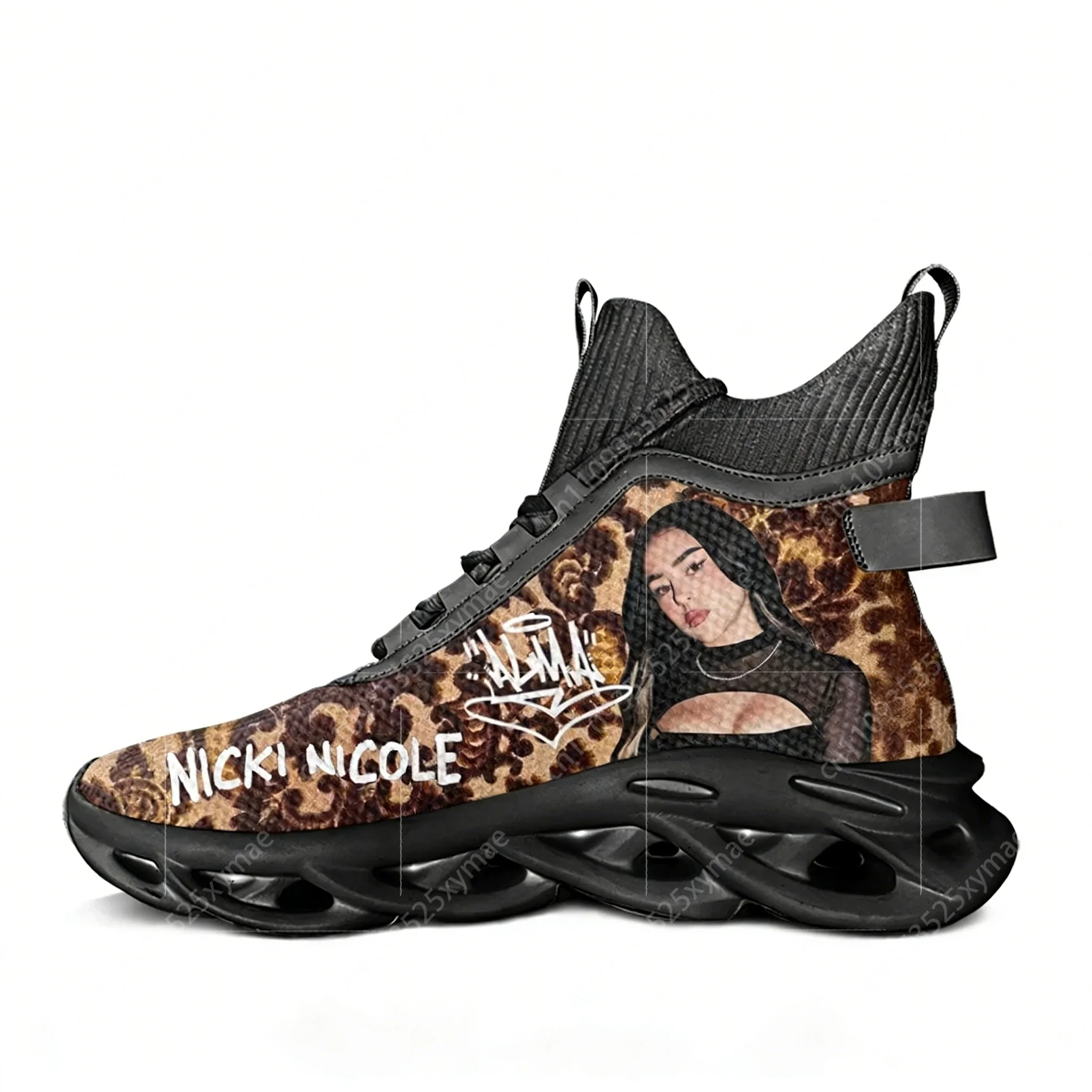 Nicki Nicole Hip Hop Rapper Hi - Women'S Shoes Hike recensie en prijs