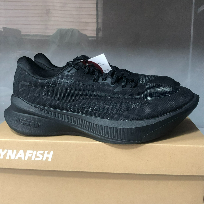Professionele hardloopschoenen - Women'S Shoes Vs Men'S recensie en prijs