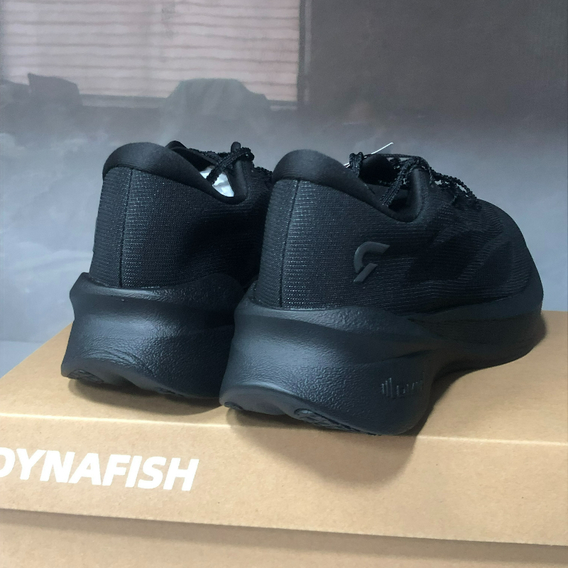 Professionele hardloopschoenen - Women'S Shoes Vs Men'S recensie en prijs