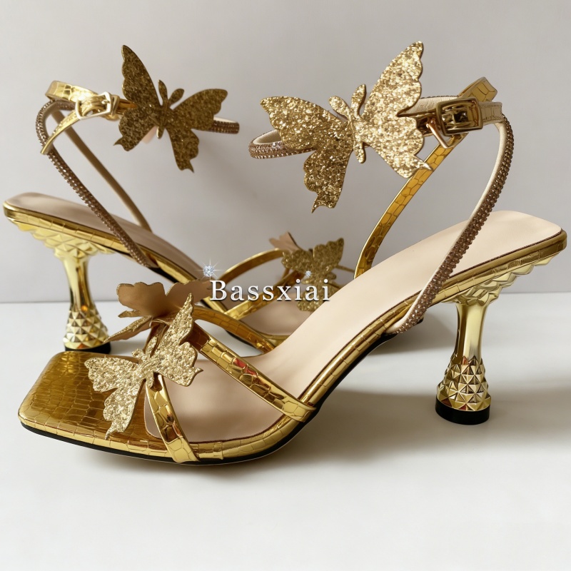 Levendige pailletten vlinder-b - Wide Fit Heels recensie en prijs